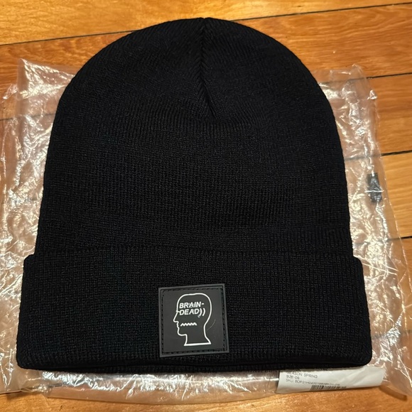 Brain Dead Logo Head Beanie - Picture 1 of 4